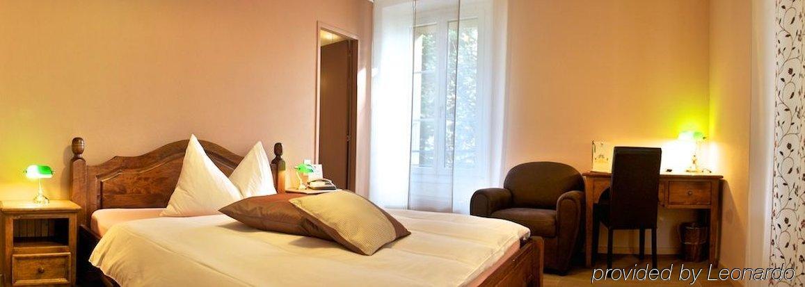 Hostellerie Les Chevreuils Lausanne Cameră foto