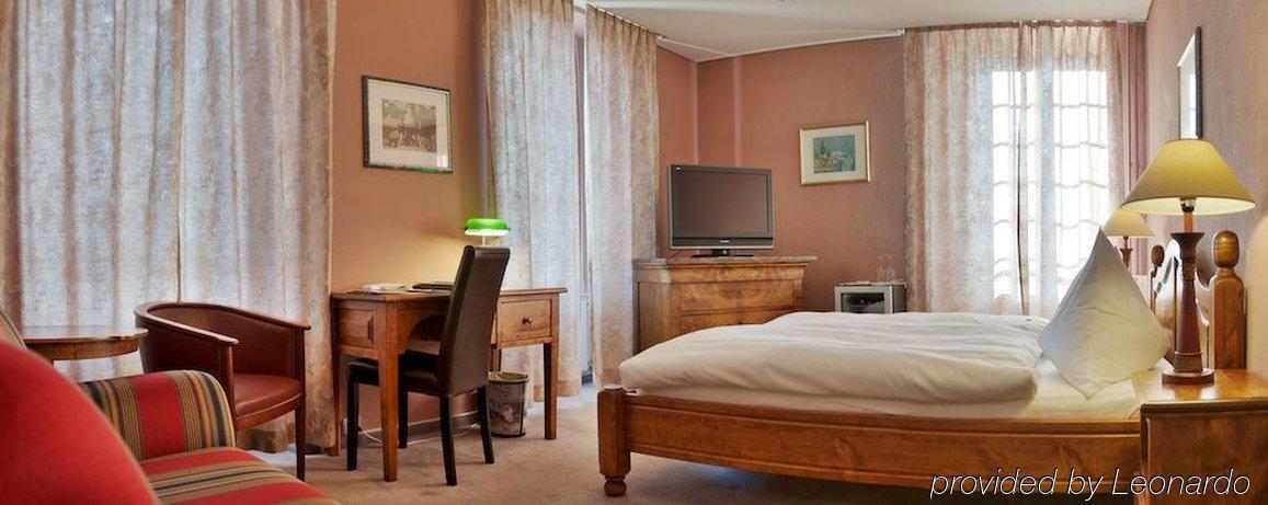 Hostellerie Les Chevreuils Lausanne Cameră foto