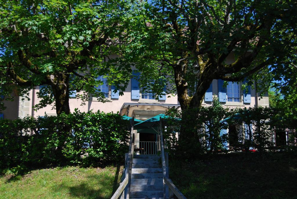Hostellerie Les Chevreuils Lausanne Exterior foto